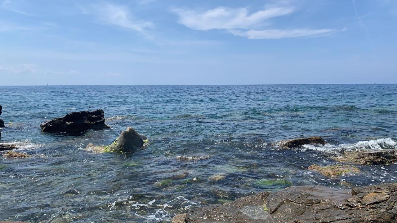La Finestra Sul Mare Appartement Ospedaletti Buitenkant foto