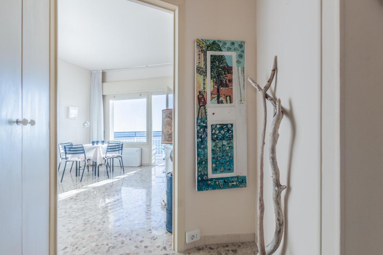 La Finestra Sul Mare Appartement Ospedaletti Buitenkant foto